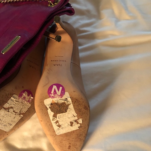 EUC nude heels - Picture 2 of 2